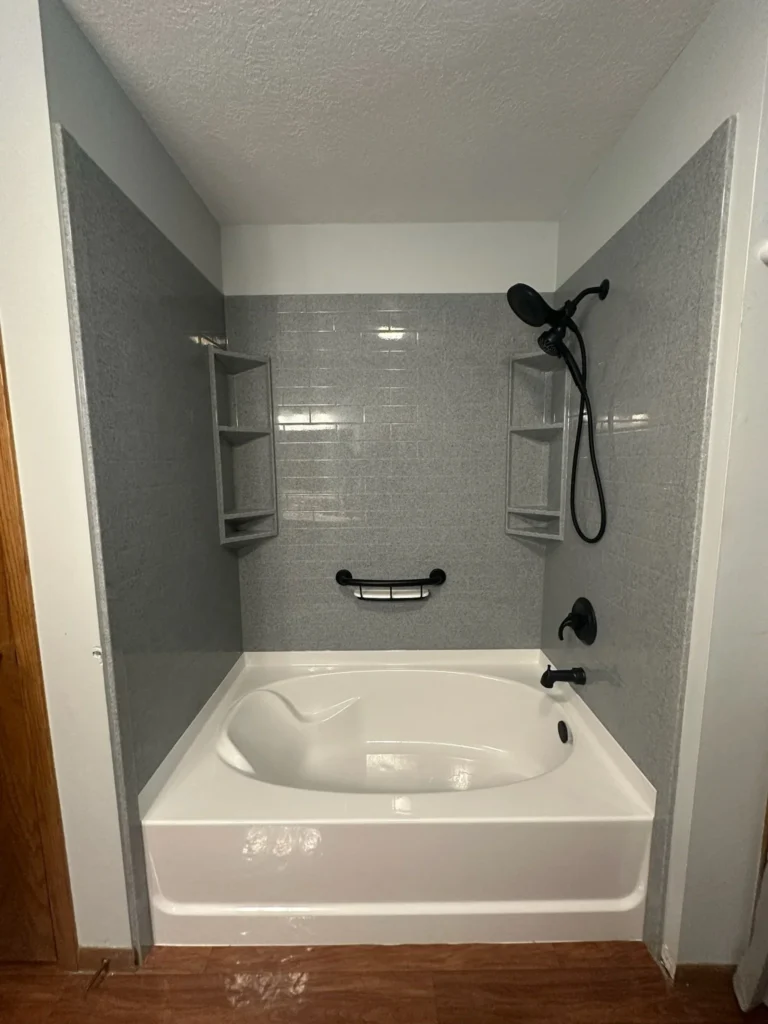 Shower Tub Combinations home feature